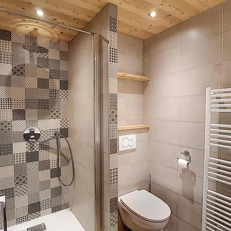 La Clusaz: 4 Pers, Balcon, Wifi, Animaux Admis - Fr-1-818-83 公寓