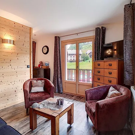 La Clusaz: 4 Pers, Balcon, Wifi, Animaux Admis - Fr-1-818-83 拉克吕萨